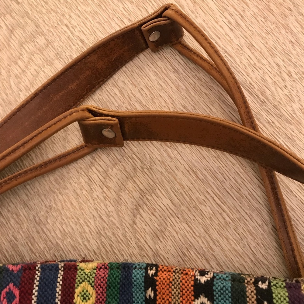 Colorful Tapestry Shoulder Bag Purse - Picture 6 of 9